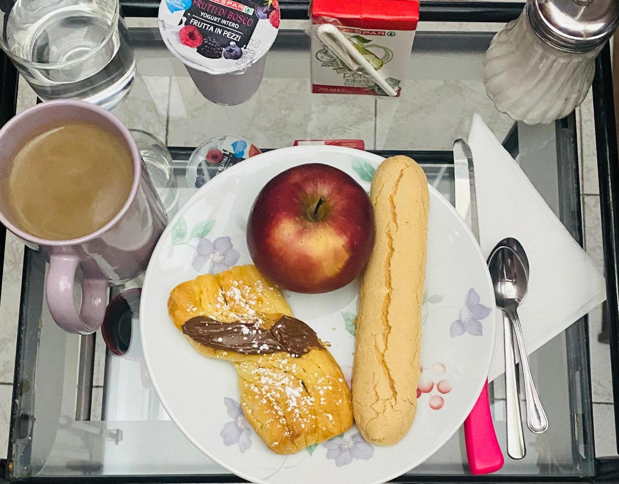 לינה וארוחת בוקר קליארי Bellini מראה חיצוני תמונה